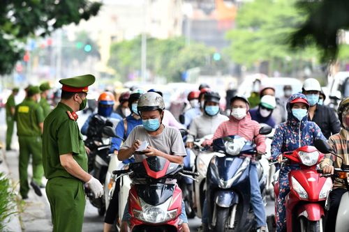 Thủ tướng: Rút kinh nghiệm đợt 30/4, không để tập trung đông dịp 2/9