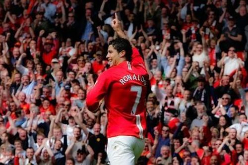 Ronaldo gửi lời tri ân xúc động tới Sir Alex Ferguson
