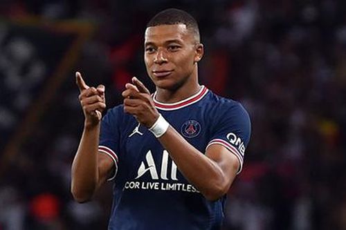 Mbappe chấp nhận ở lại PSG