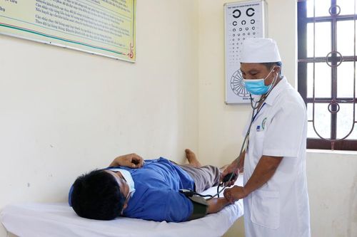 Chăm lo đời sống đồng bào dân tộc thiểu số