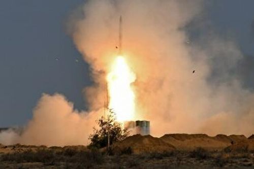 Vì sao Nga và Belarus bố trí hệ thống tên lửa S-400 sát biên giới Ba Lan?