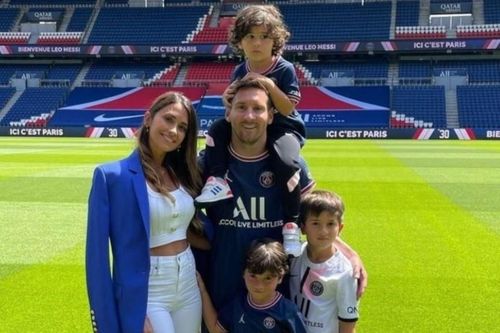 Con trai Messi gia nhập đội trẻ PSG
