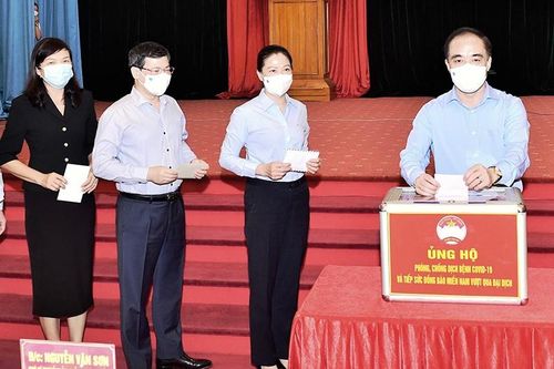 Tuyên Quang tiếp tục hỗ trợ miền nam chống dịch
