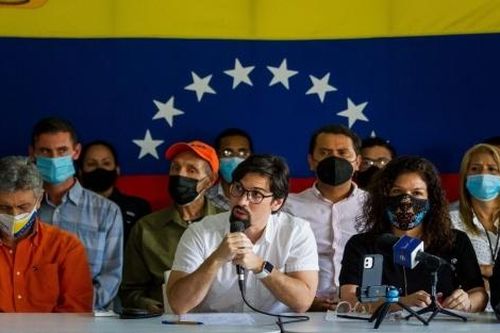 Chính trường Venezuela 'bước' sang chu kỳ mới, khối đối lập chính thông báo quay lại 'đường đua'