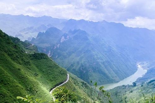 Khám phá điểm đến Vách đá trắng - Cung đường chân mây