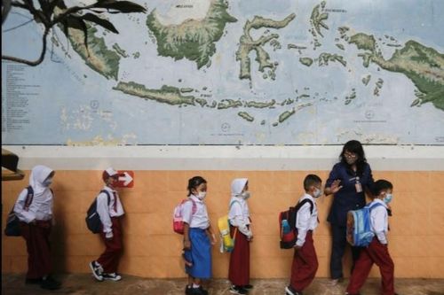 Cách Indonesia tái mở cửa trường học an toàn giữa đại dịch