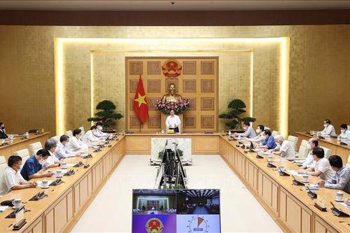 Thủ tướng gặp gỡ bác sĩ, nhà khoa học, nhà giáo trong lĩnh vực y tế