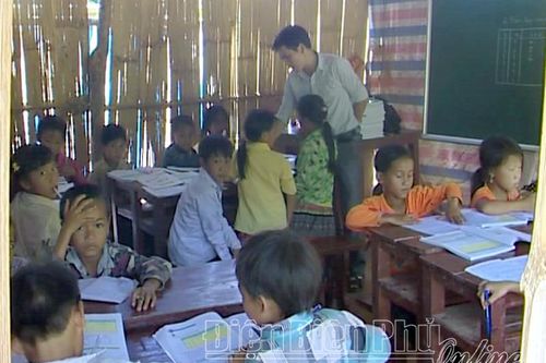 Chuyện xây trường, dựng lớp tại huyện 'trẻ' nhất cực Tây