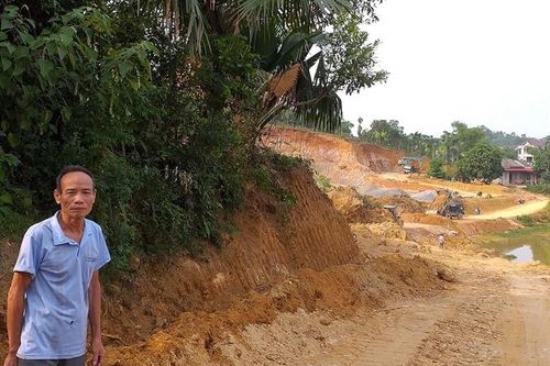 Bà con giáo dân xã Tạ Xá hiến hơn 17.000m2 đất làm đường giao thông