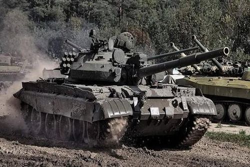 Liên minh phương Bắc tung xe tăng mạnh nhất vào cuộc chiến chống Taliban