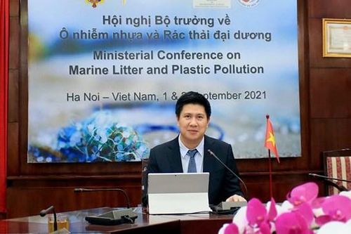Khai mạc Hội nghị Bộ trưởng về ô nhiễm nhựa và rác thải đại dương