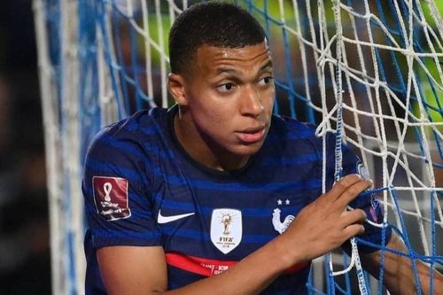 Mbappe mờ nhạt trong trận hòa của tuyển Pháp