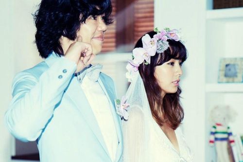 Ảnh chưa công bố trong lễ cưới Lee Hyori