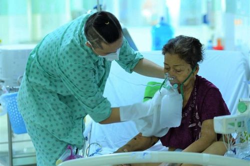TP.HCM có thể tuyển dụng F0 khỏi bệnh tham gia chống dịch