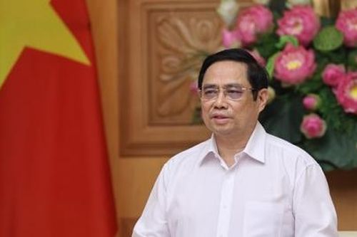 Thủ tướng: Các cán bộ y tế là trụ cột quan trọng trong công tác chống dịch COVID-19