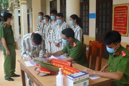 Thanh Hóa: Đặc xá cho 6 phạm nhân theo quyết định của Chủ tịch nước