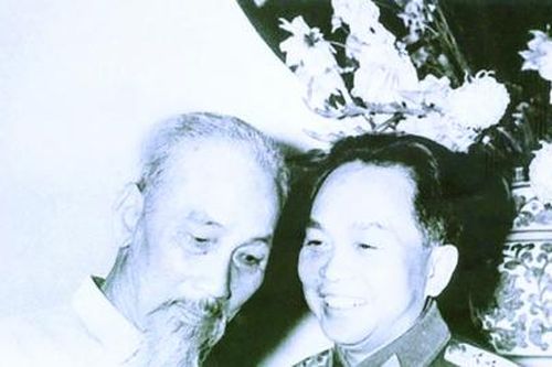 Chủ tịch Hồ Chí Minh - Đại tướng Võ Nguyên Giáp: Mối nhân duyên lịch sử