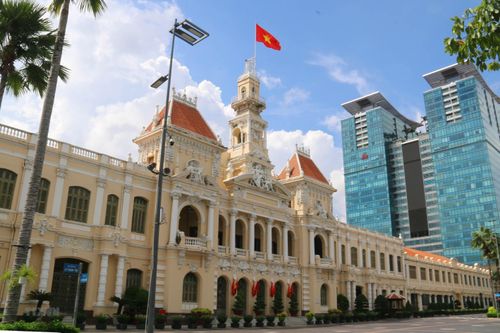 Đường phố Thành phố Hồ Chí Minh trong ngày Quốc khánh 2/9