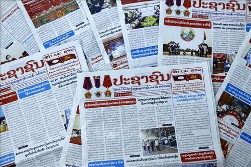 Báo chí Lào đề cao các thành tựu phát triển của Việt Nam