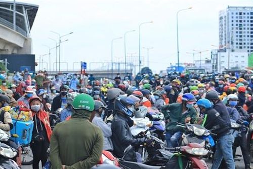 Người dân TP.HCM sẽ được hỗ trợ 'không cần giấy tờ'