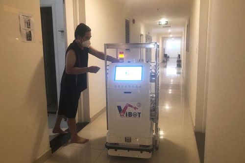 Hỗ trợ lực lượng tuyến đầu chống dịch