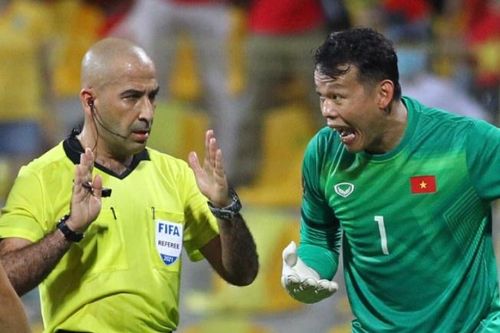 Tuyển Việt Nam chịu penalty nhiều nhất vòng loại World Cup 2022