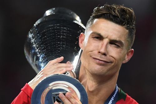 Ronaldo phá kỷ lục ghi bàn thế giới như thế nào?
