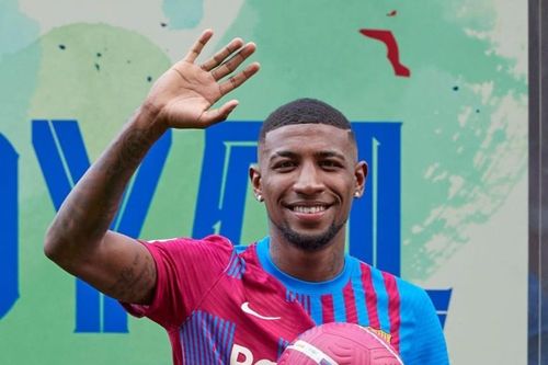 Người cũ chỉ trích cách hành xử của Barca
