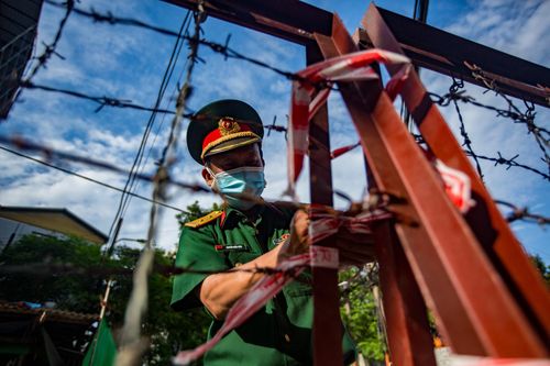 Công an TP.HCM lý giải nguyên nhân không dùng flycam kiểm soát dịch