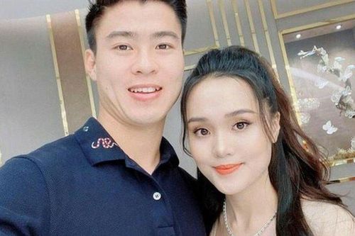 Quỳnh Anh chỉ viết đúng một từ gửi đến Duy Mạnh nhưng ai nhìn cũng thấy đầy an ủi