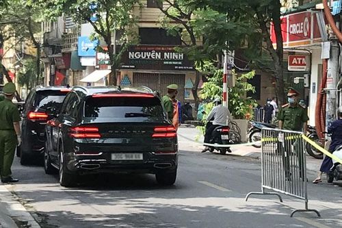 Gần 90% giấy đi đường do đơn vị, doanh nghiệp tư nhân cấp