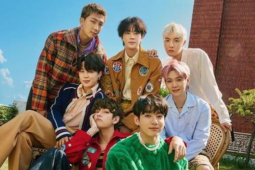 Nhất cử nhất động đều bị 'soi' nhưng vì sao BTS lại chưa từng bị khui chuyện hẹn hò?