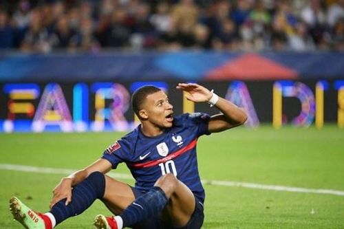 Mbappe dính chấn thương, 'tam tấu' siêu sao của PSG nguy cơ tan nát