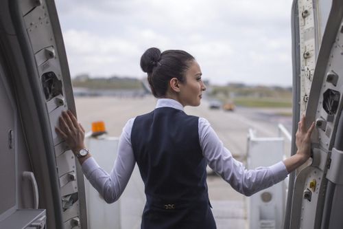 Mùa hè kinh hoàng của các tiếp viên hàng không Mỹ