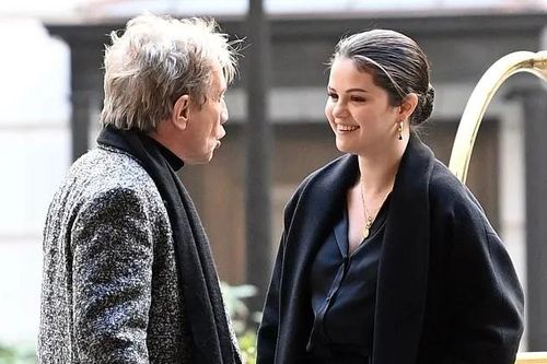 Sự trở lại khác biệt của Selena Gomez