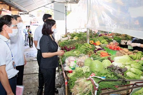 Phó Bí thư Thường trực Thành ủy Nguyễn Thị Tuyến: Cá thể hóa trách nhiệm để thời gian TP thực hiện giãn cách xã hội không bị lãng phí