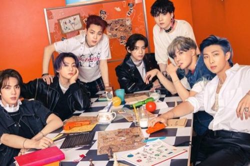 Fan kinh ngạc khi BTS không hề hẹn hò trong 8 năm