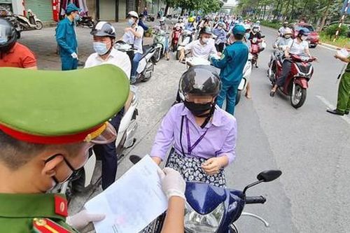 Quy trình xét duyệt, cấp giấy đi đường của Công an Hà Nội như nào?