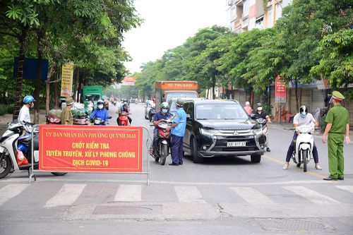 Hà Nội: Người dân lưu thông qua 3 vùng phòng, chống dịch như thế nào?