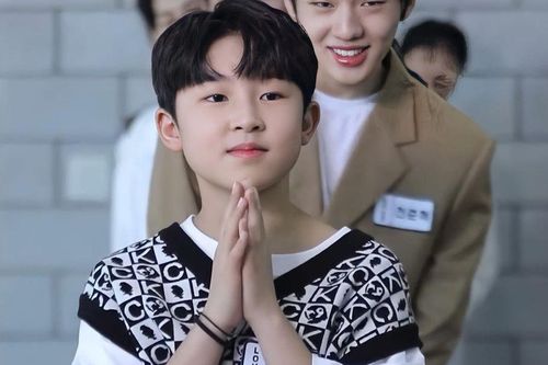 Thực tập sinh 12 tuổi gây tranh cãi