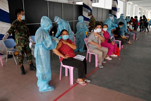 Campuchia đã tiêm chủng Covid-19 cho hơn 95% dân số trưởng thành