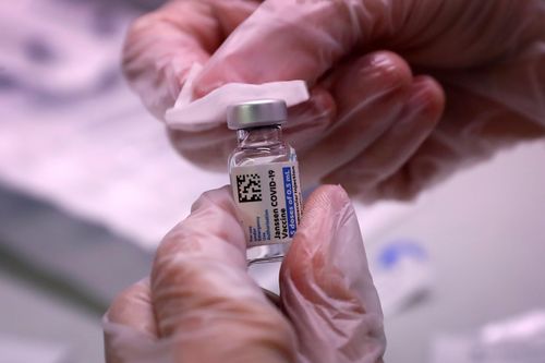 Các nước giàu sẽ thừa khoảng 1,2 tỷ liều vaccine ngừa Covid-19