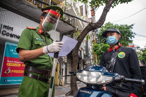 Hà Nội, Cần Thơ, Hải Phòng bị lưu ý quy định chống dịch thiếu cân nhắc