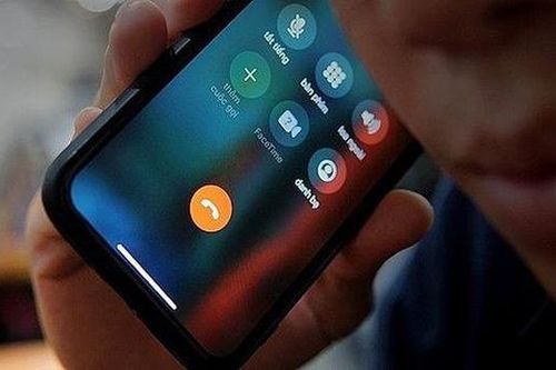 Hà Nội: Sau cuộc điện thoại lạ, người đàn ông mất 1,6 tỷ đồng