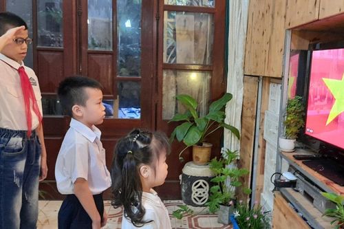 Lễ khai giảng trực tuyến, sáng tạo của các trường học trên địa bàn Thủ đô