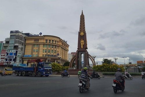 Các tỉnh đầu tiên ở miền Tây 'hạ nhiệt', thay đổi biện pháp phòng chống dịch Covid-19