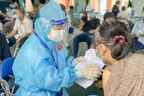 TP Hà Nội có thêm những đối tượng nào được ưu tiên tiêm vaccine?