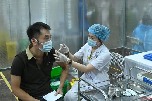 Giải pháp 'nới lỏng' cho người đã tiêm 2 mũi vaccine Covid-19
