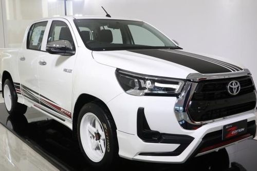 Thái Lan: Toyota Hilux được bổ sung thêm gói độ chính hãng