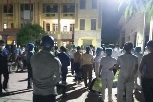 Hà Tĩnh: Hơn 9.600 dân xã Tùng Lộc kết thúc cách ly tập trung